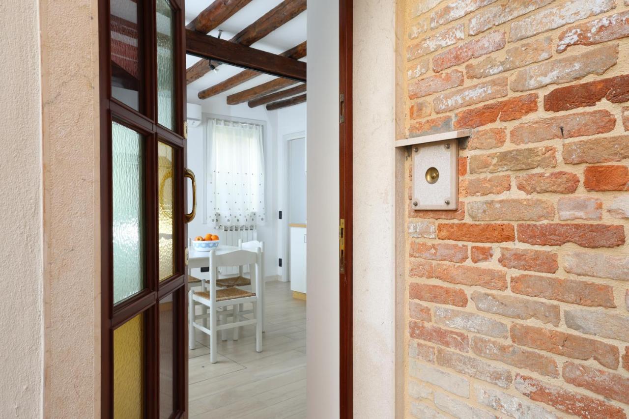 Ca Giardini Apartments In Biennale By Bricola Apartments เวนิส ภายนอก รูปภาพ